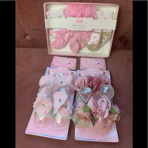 Mudpie Baby Girl Set of 3 sock, sandals, headbands